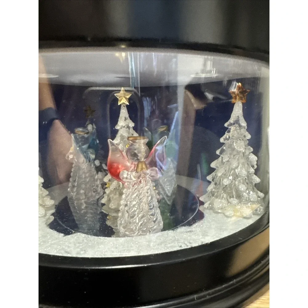 VIDEO!  Mr. Christmas Animated Symphony of Bells Wooden Display Box NOT‎ WORKING